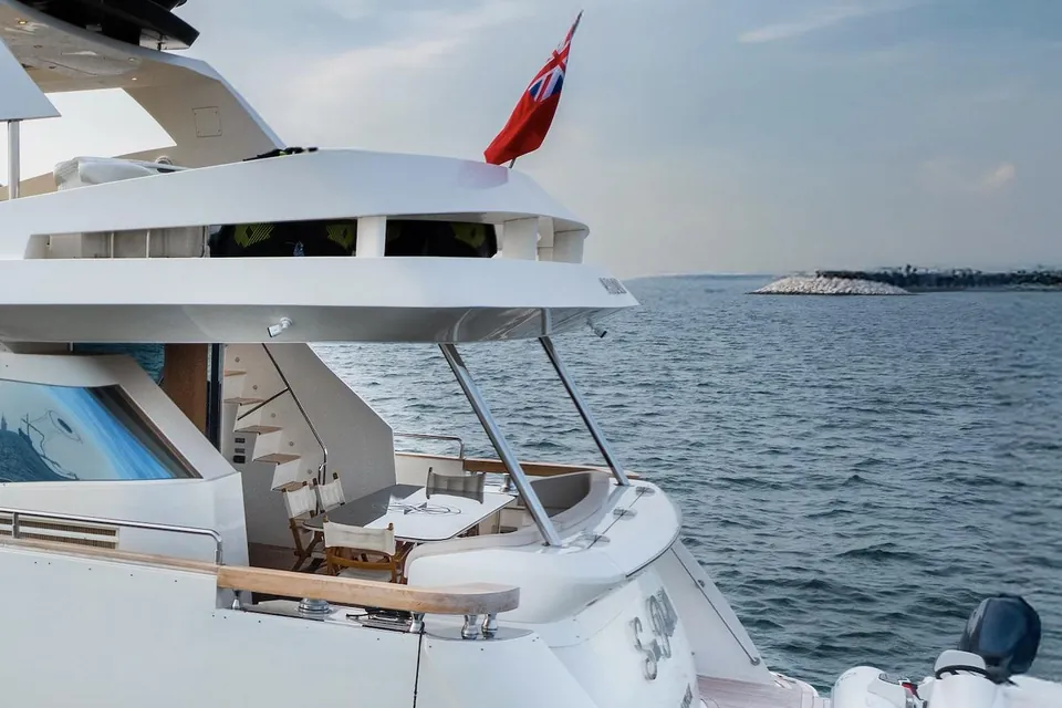 Sea Pearl 2, 2015 Aicon 85 Fly, photo 7