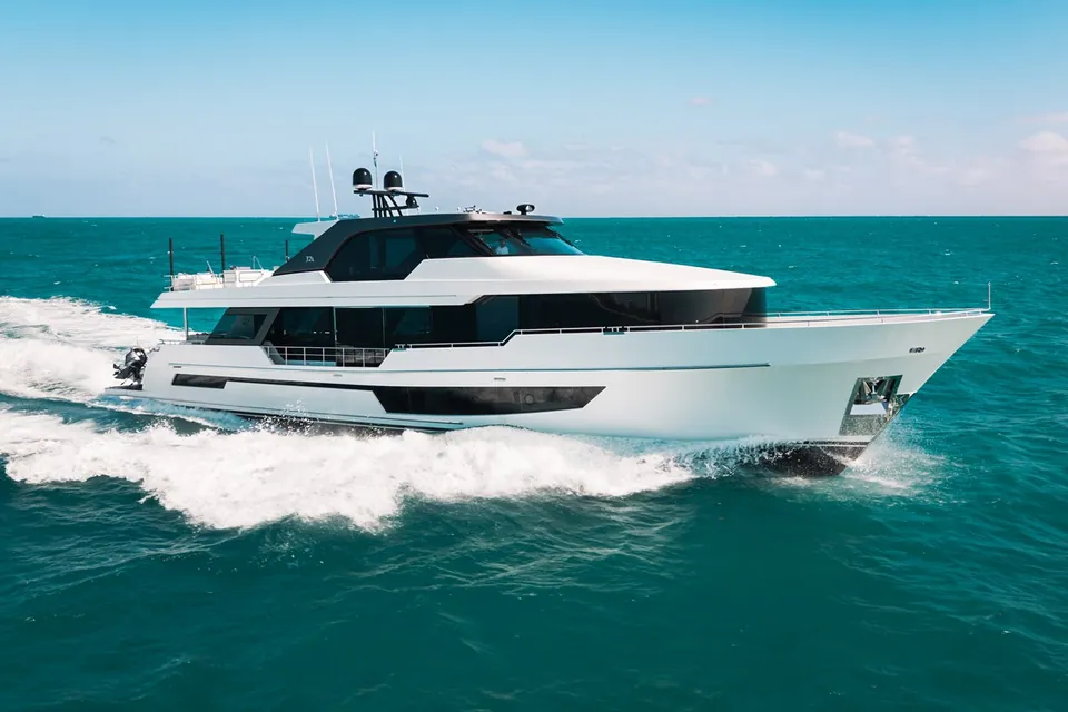La-La-La, 2024 Ocean Alexander 32L, photo 2