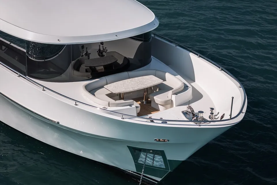 La-La-La, 2024 Ocean Alexander 32L, photo 3