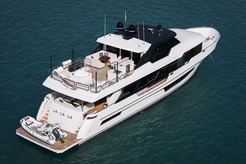 La-La-La, 2024 Ocean Alexander 32L, photo 5