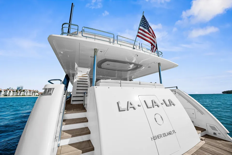 La-La-La, 2024 Ocean Alexander 32L, photo 9