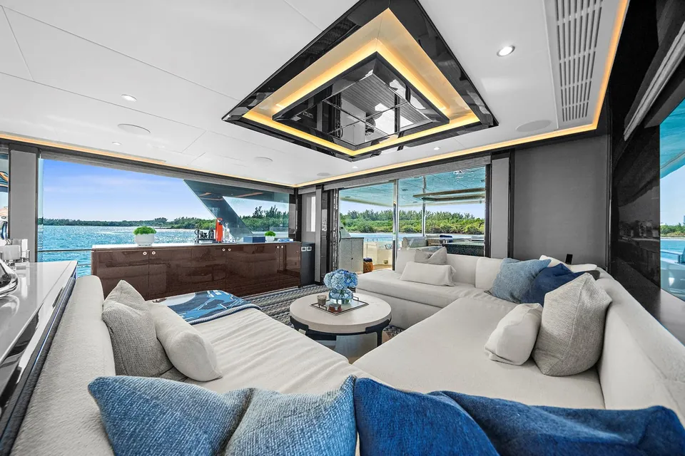La-La-La, 2024 Ocean Alexander 32L, photo 25
