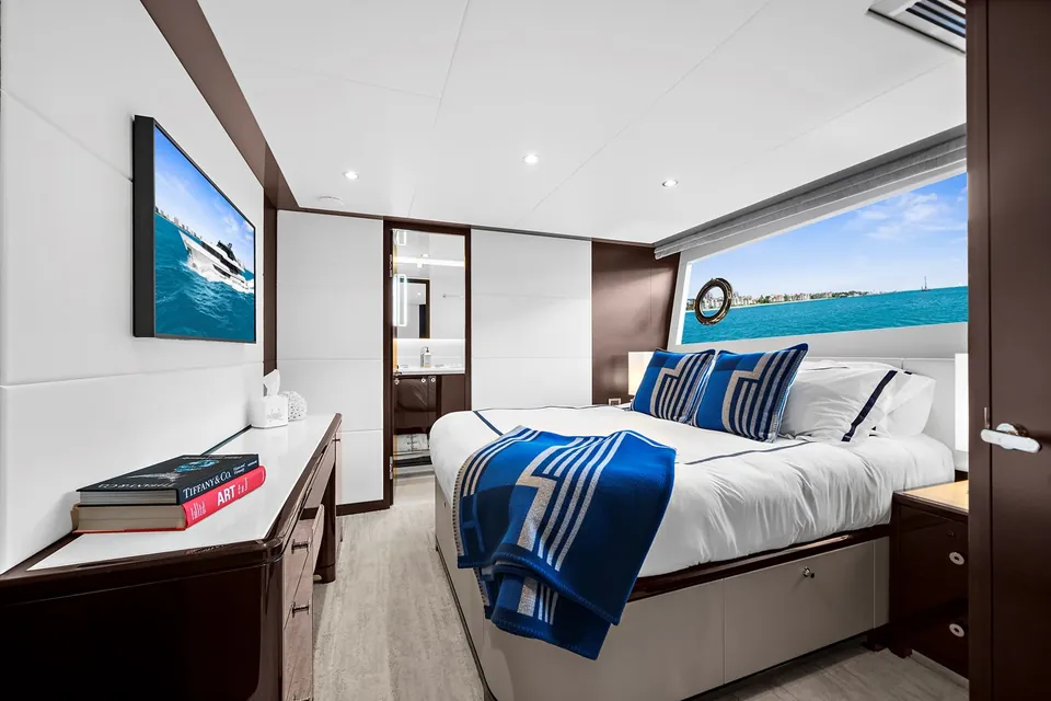 La-La-La, 2024 Ocean Alexander 32L, photo 48