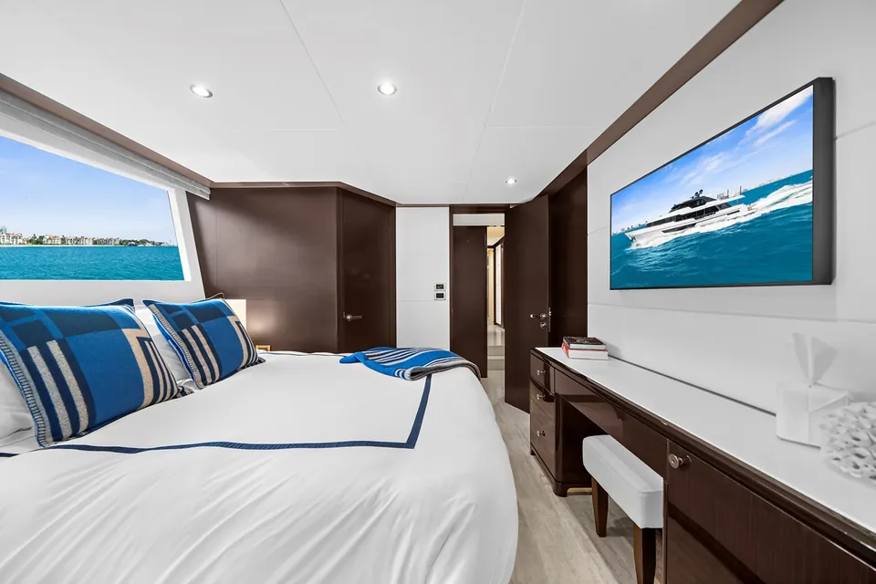 La-La-La, 2024 Ocean Alexander 32L, photo 49