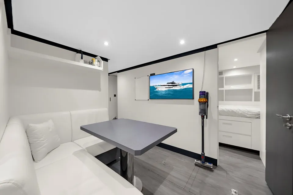 La-La-La, 2024 Ocean Alexander 32L, photo 66