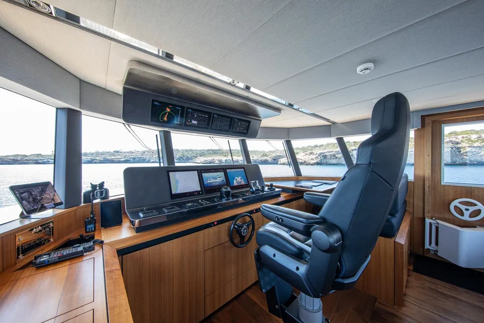 Playa, 2018 Lynx Yachts Crossover 27, photo 9