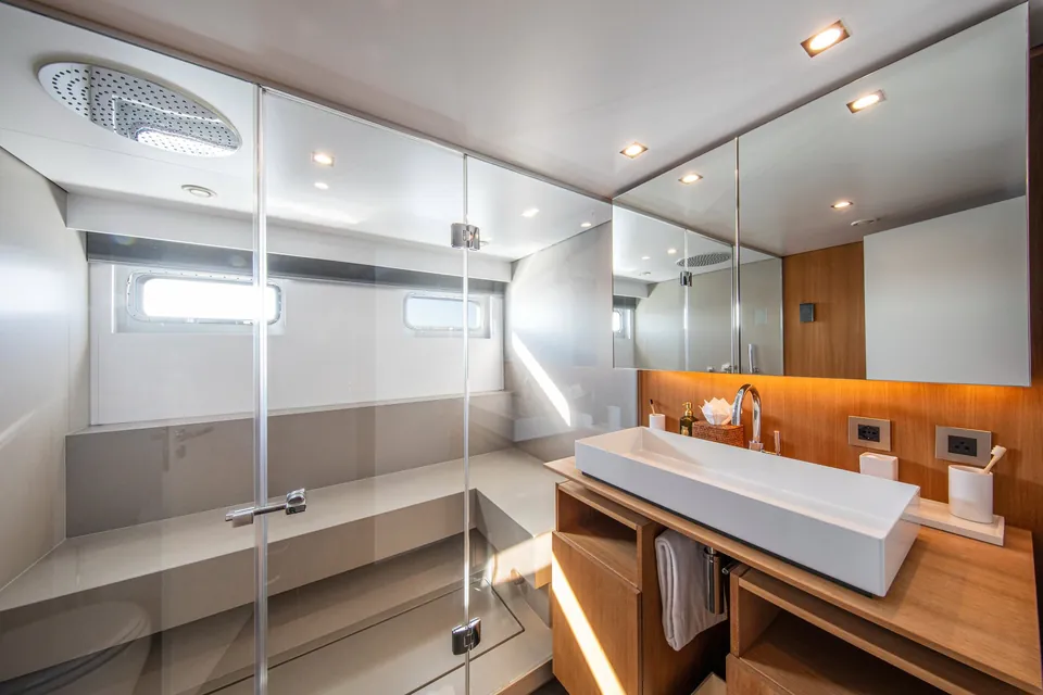 Playa, 2018 Lynx Yachts Crossover 27, photo 11