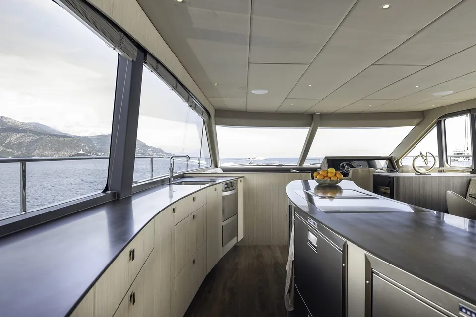 St-Barth II, 2025 St-Barth Yachts 85 Fly, photo 2
