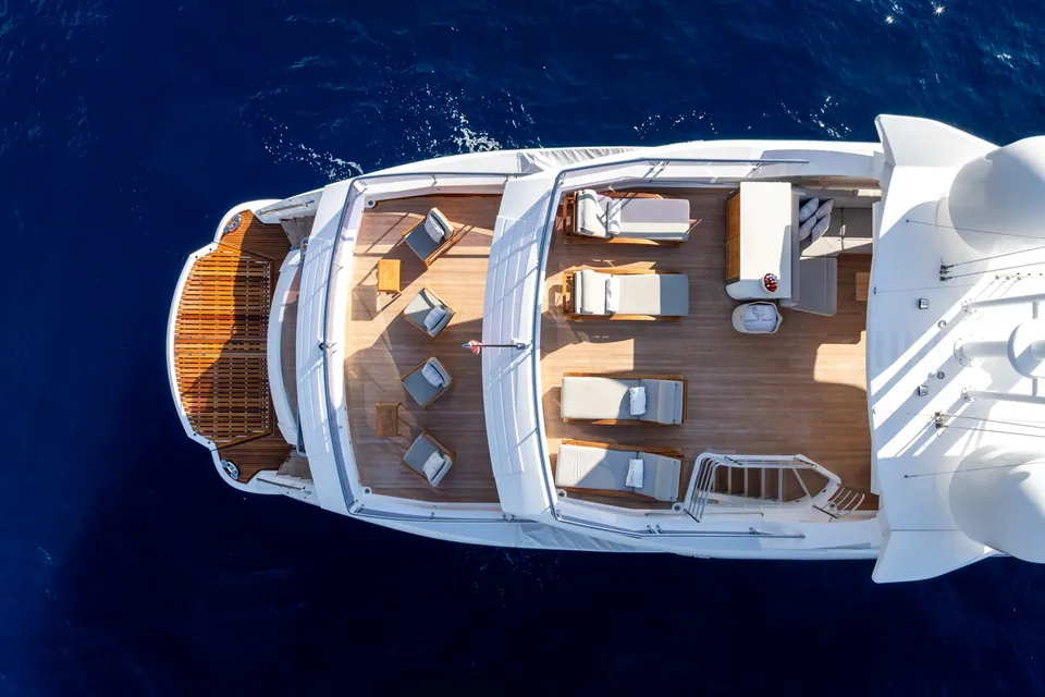 Aladdin, 2017 Sunseeker 131 Yacht, photo 7