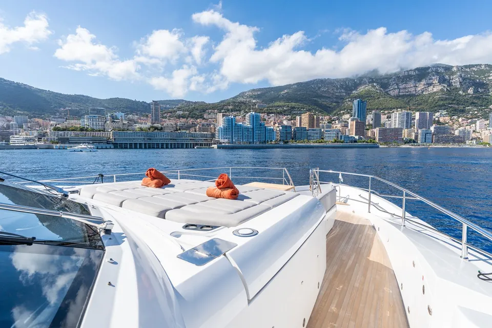 Aladdin, 2017 Sunseeker 131 Yacht, photo 12