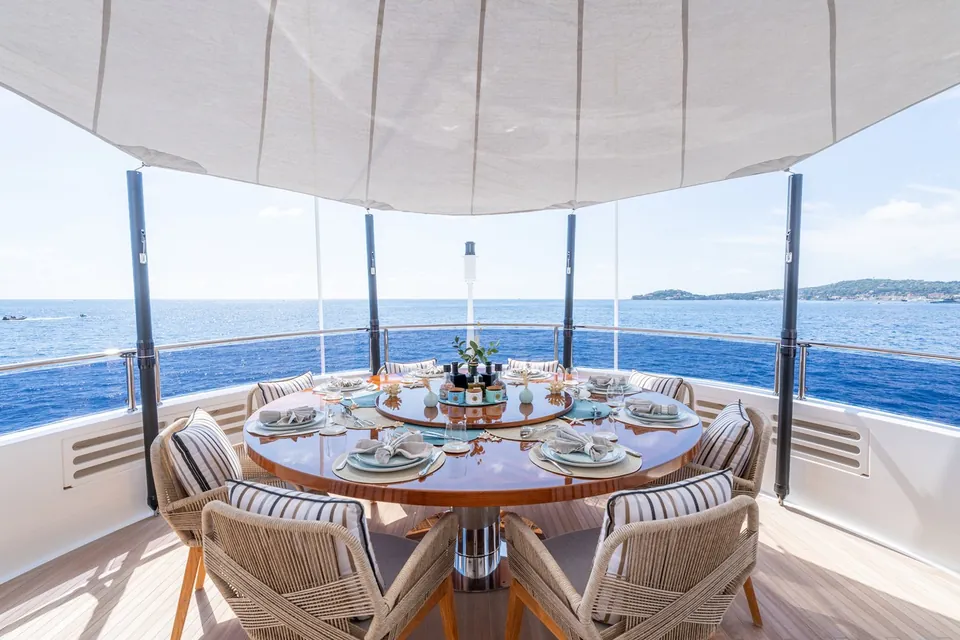 Aladdin, 2017 Sunseeker 131 Yacht, photo 15