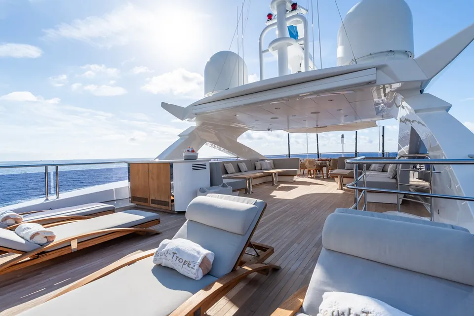 Aladdin, 2017 Sunseeker 131 Yacht, photo 18