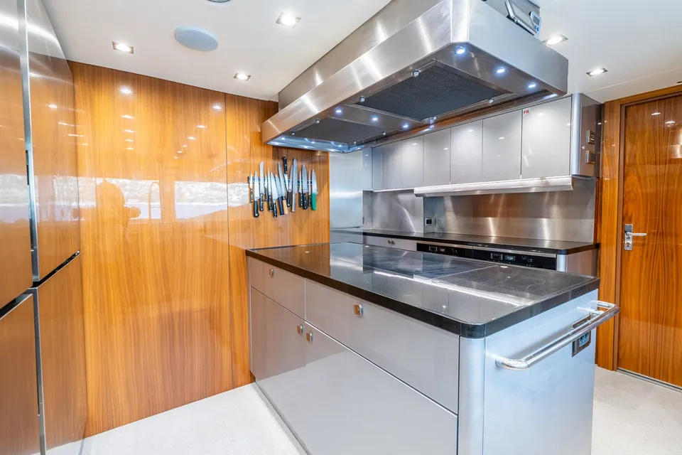 Aladdin, 2017 Sunseeker 131 Yacht, photo 32