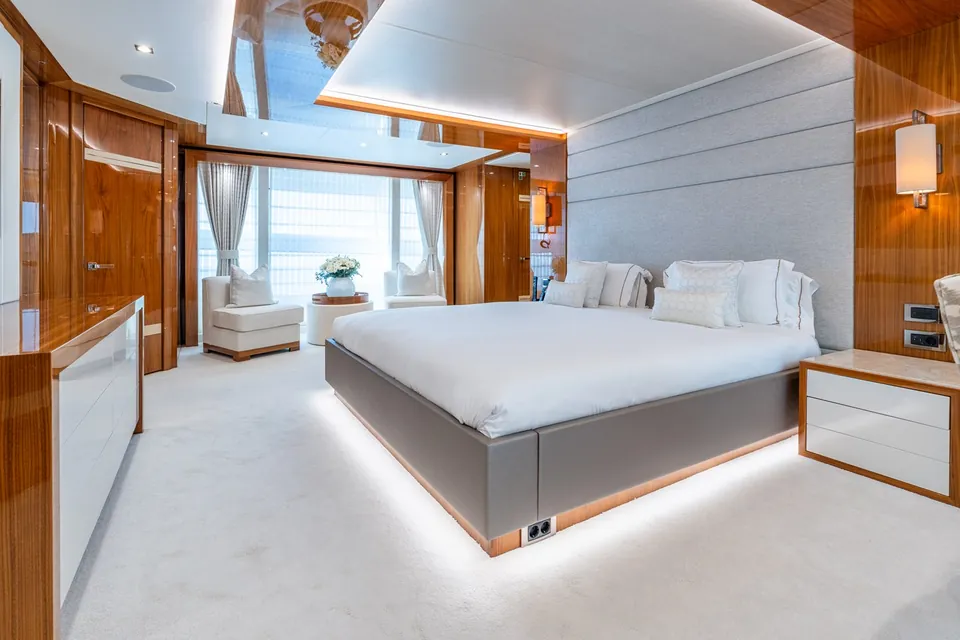 Aladdin, 2017 Sunseeker 131 Yacht, photo 39