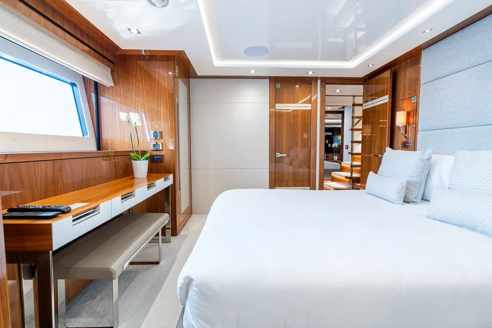 Aladdin, 2017 Sunseeker 131 Yacht, photo 45