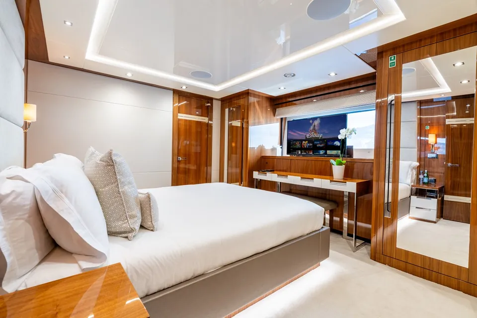 Aladdin, 2017 Sunseeker 131 Yacht, photo 46