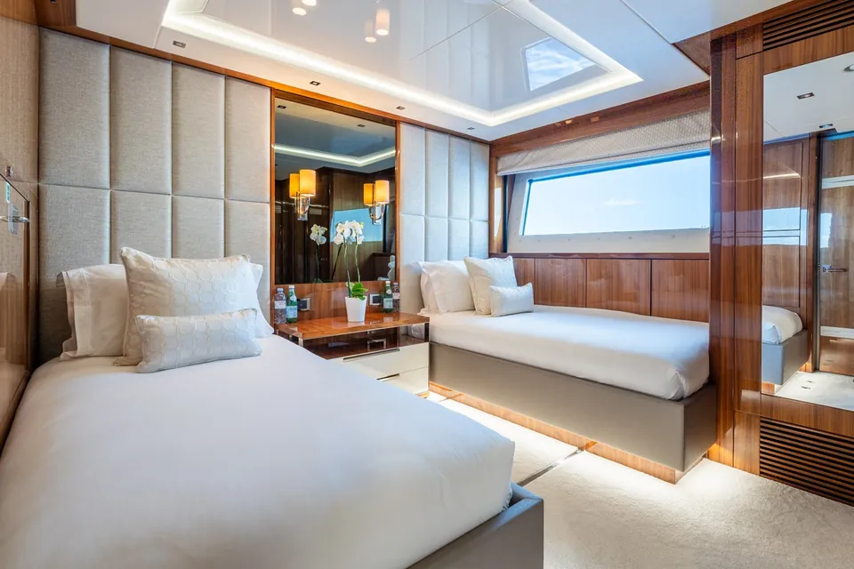 Aladdin, 2017 Sunseeker 131 Yacht, photo 47