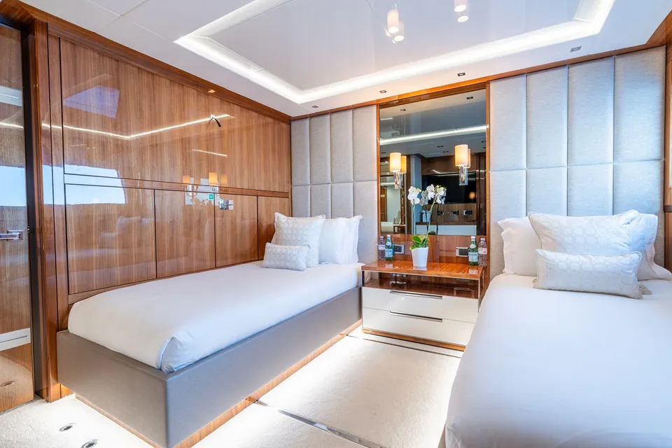 Aladdin, 2017 Sunseeker 131 Yacht, photo 48