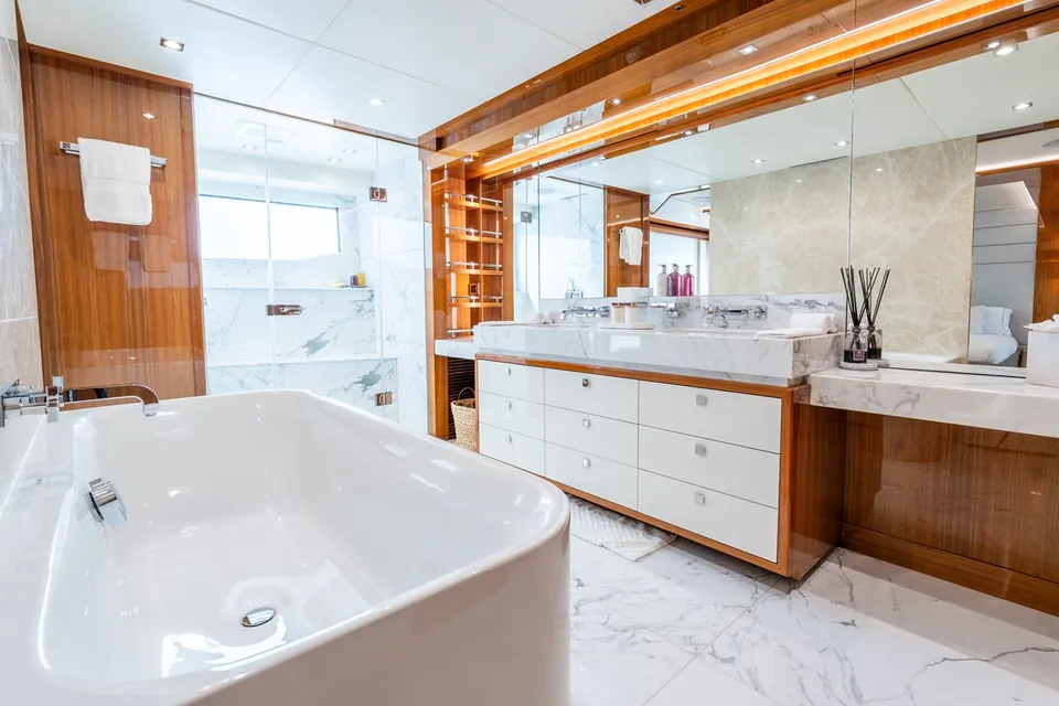 Aladdin, 2017 Sunseeker 131 Yacht, photo 50