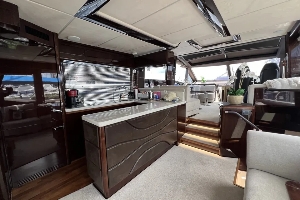 Jack of Hearts, 2020 Galeon 680 Fly, photo 5