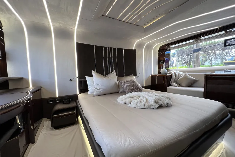 Jack of Hearts, 2020 Galeon 680 Fly, photo 24