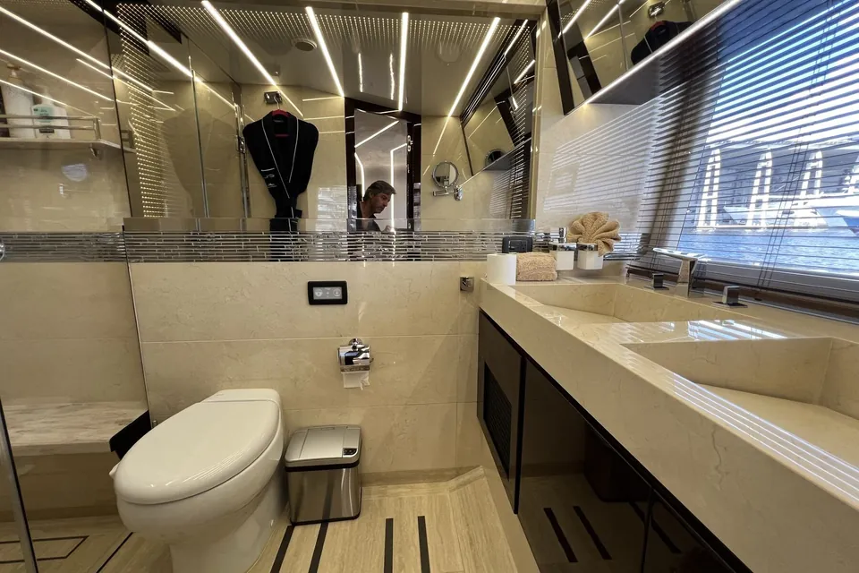 Jack of Hearts, 2020 Galeon 680 Fly, photo 53