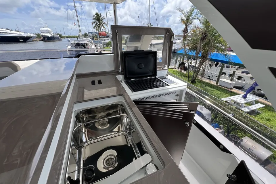 Jack of Hearts, 2020 Galeon 680 Fly, photo 54