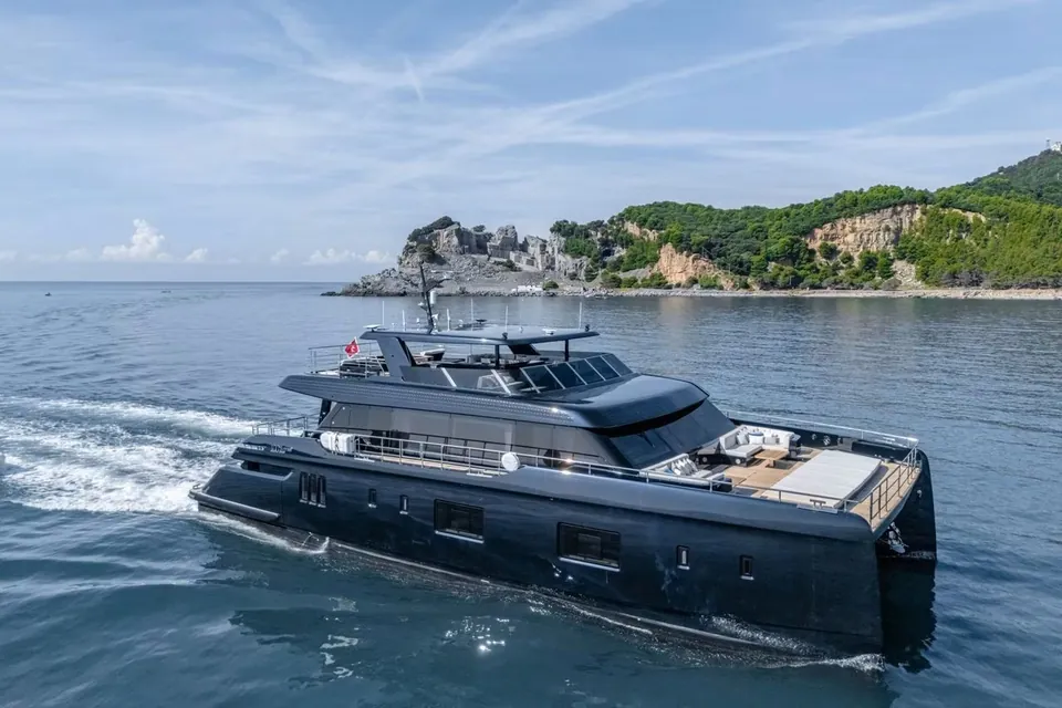 Petite Belle, 2025 Sunreef Yachts 100 Sunreef Power, photo 2