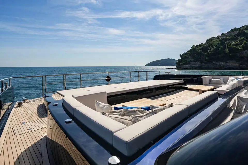 Petite Belle, 2025 Sunreef Yachts 100 Sunreef Power, photo 12