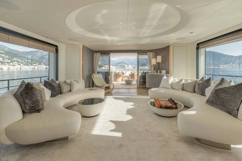 H II, 2023 Azimut Grande 36M, photo 3