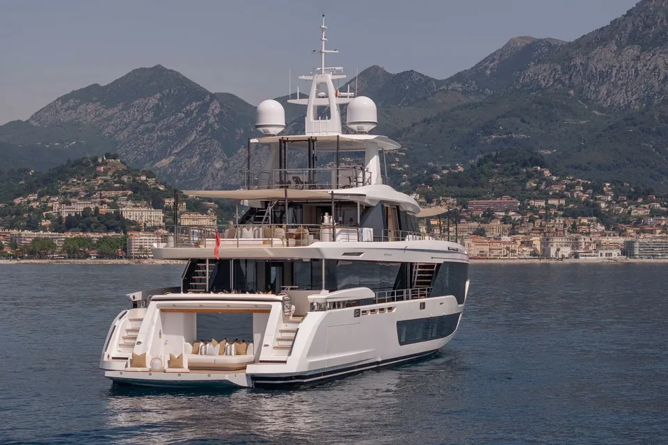 H II, 2023 Azimut Grande 36M, photo 5