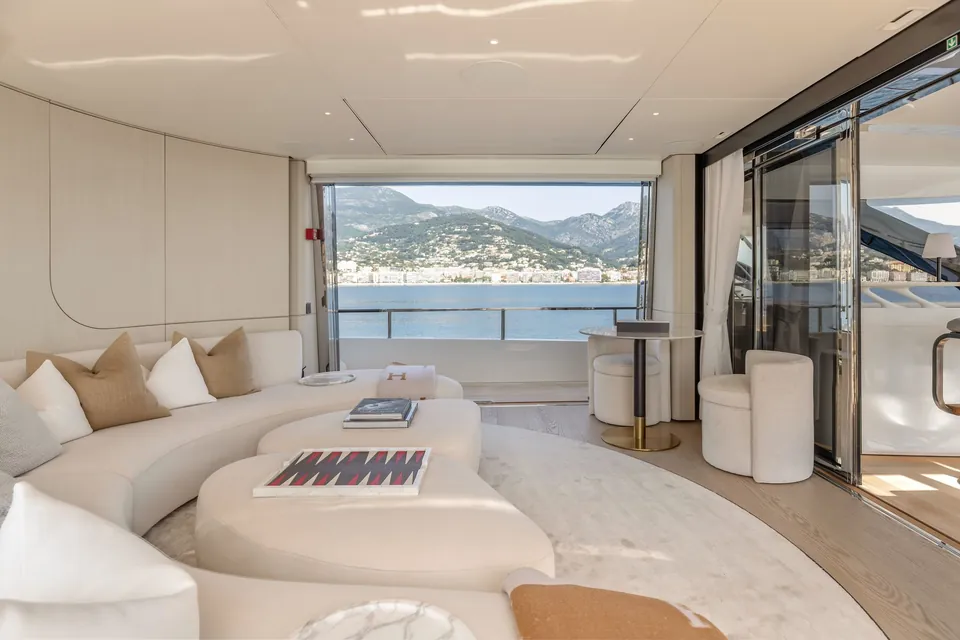 H II, 2023 Azimut Grande 36M, photo 9
