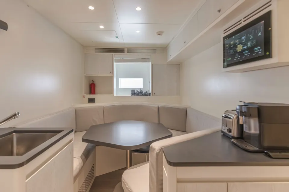 H II, 2023 Azimut Grande 36M, photo 35