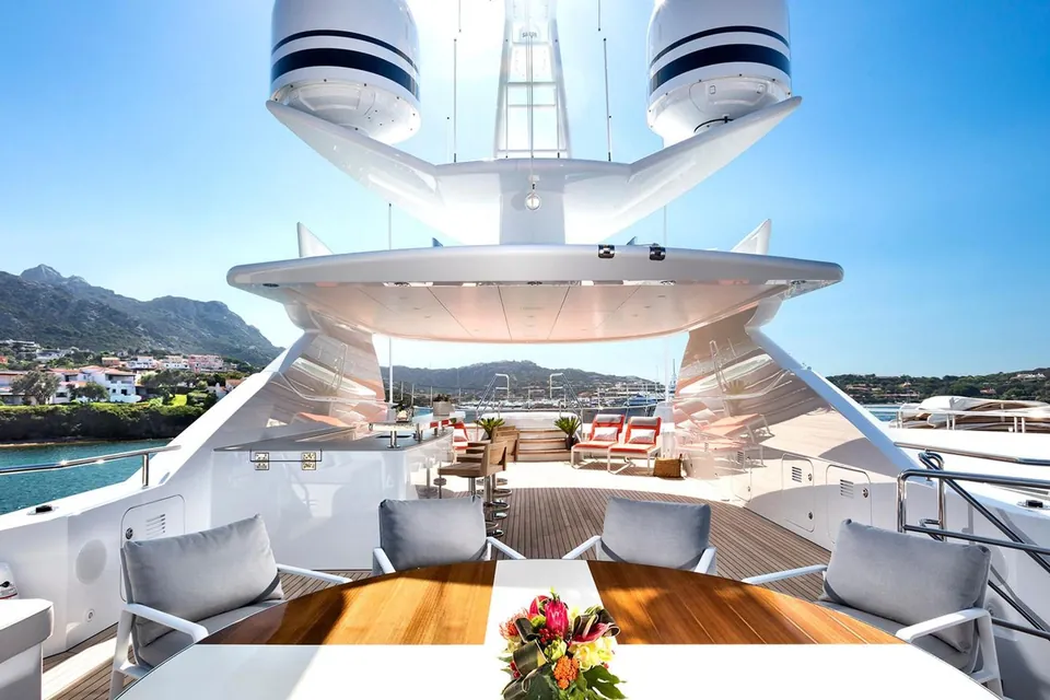 Artisa, 2017 Heesen 4700 Series, photo 3