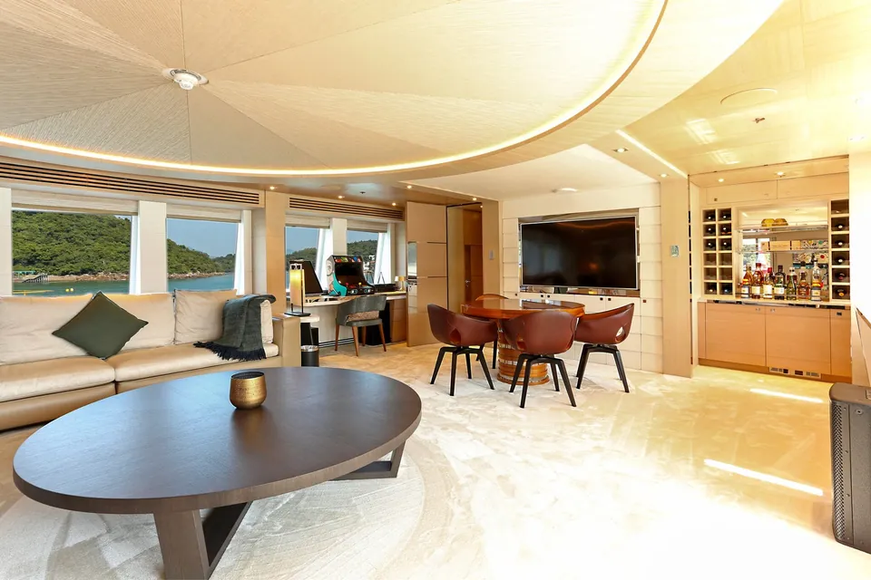 Artisa, 2017 Heesen 4700 Series, photo 19