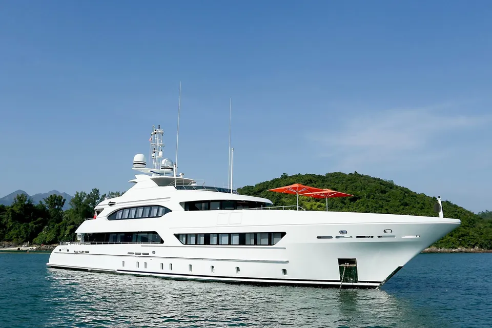 Artisa, 2017 Heesen 4700 Series, photo 25
