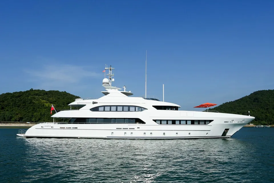 Artisa, 2017 Heesen 4700 Series, photo 26