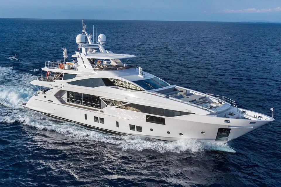 Exinity, 2021 Benetti Fast 125, photo 1