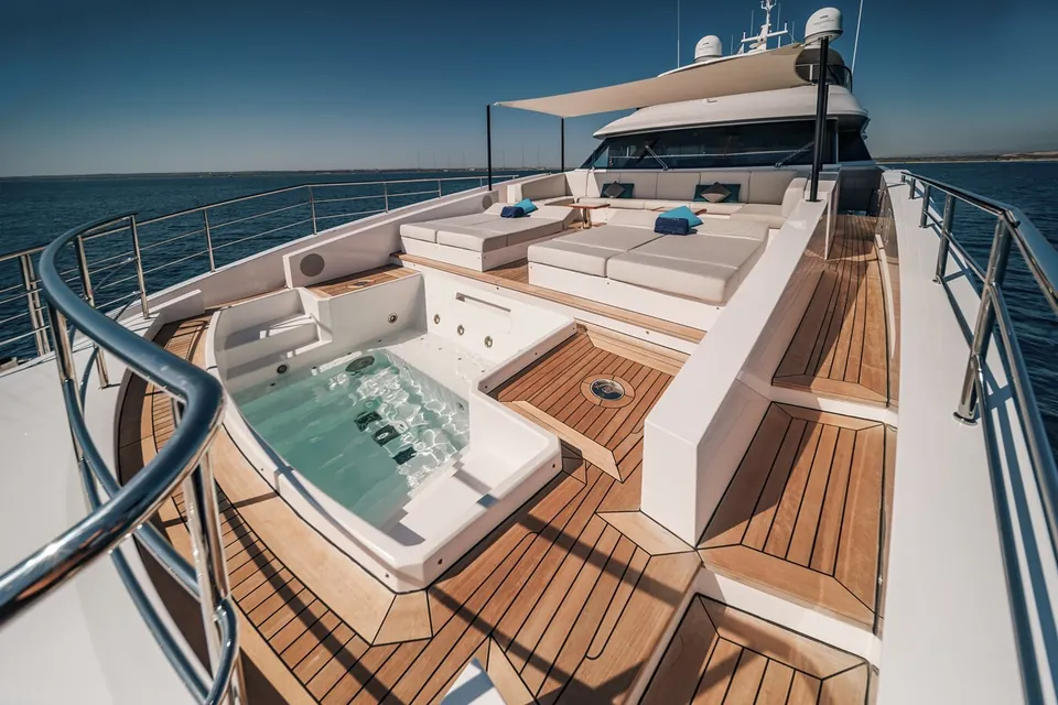 Exinity, 2021 Benetti Fast 125, photo 8