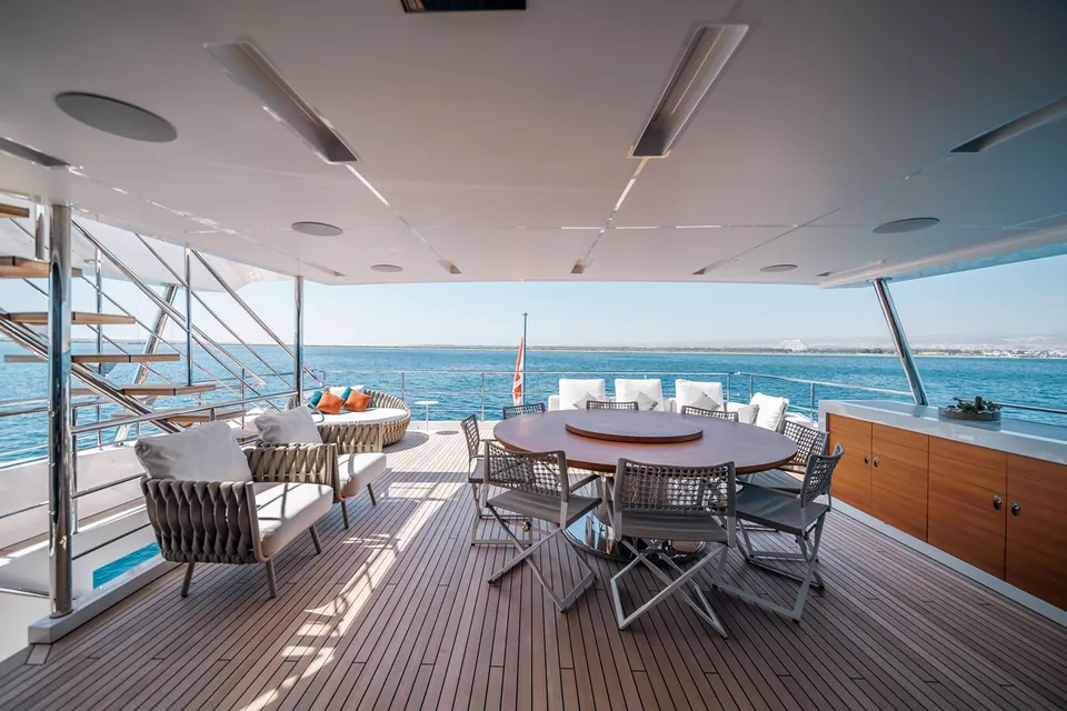 Exinity, 2021 Benetti Fast 125, photo 10
