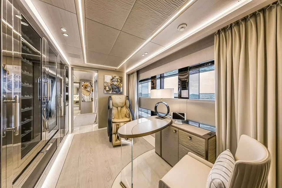 Eiv, 2020 Rossinavi Custom, photo 15