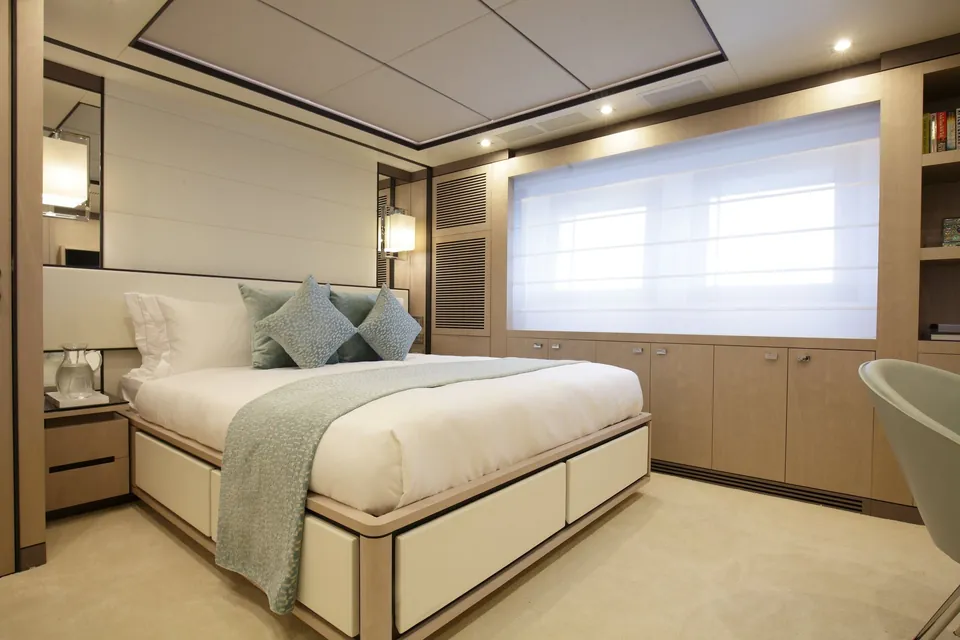 Willow, 2017 Benetti Fast 140', photo 11