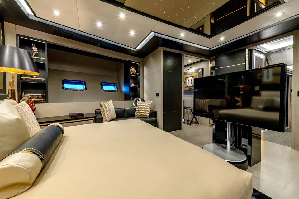 Black Legend, 2017 Mangusta 165E, photo 33