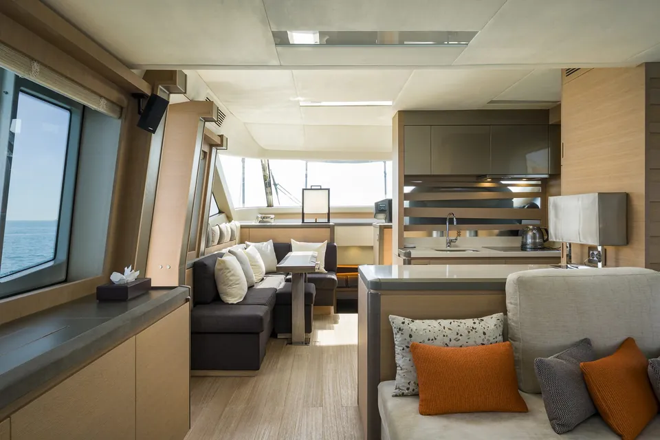 Crazy Diamond, 2016 Monte Carlo Yachts MCY 70, photo 19