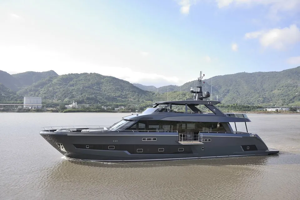 2027 Allegro Yachts Flybridge 98, photo 2