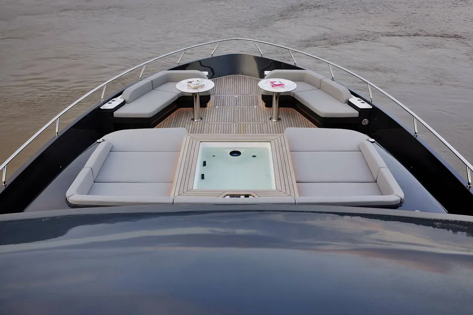 2027 Allegro Yachts Flybridge 98, photo 20