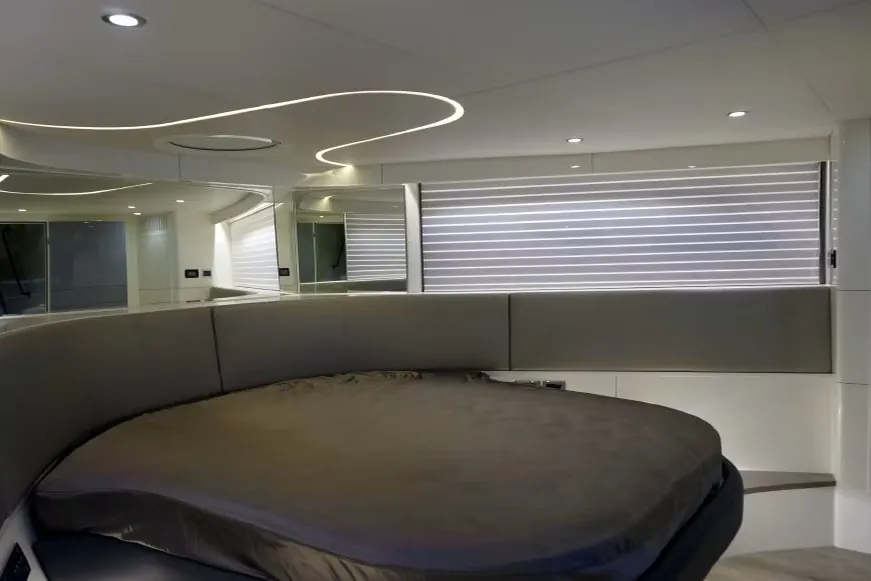 Allegro Flybridge 82 Model-X, 2027 Allegro Yachts Flybridge 82, photo 15