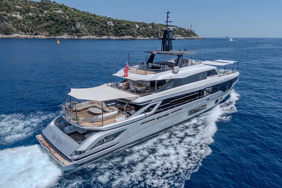 Blue Eyes, 2024 Azimut Grande Trideck, photo 2