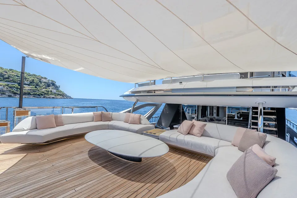 Blue Eyes, 2024 Azimut Grande Trideck, photo 3