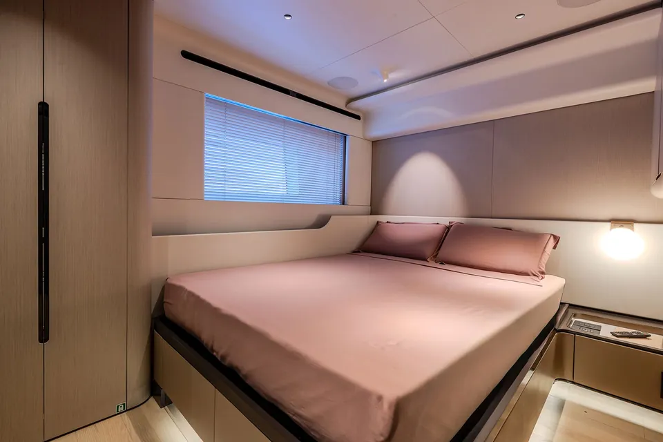 Blue Eyes, 2024 Azimut Grande Trideck, photo 10